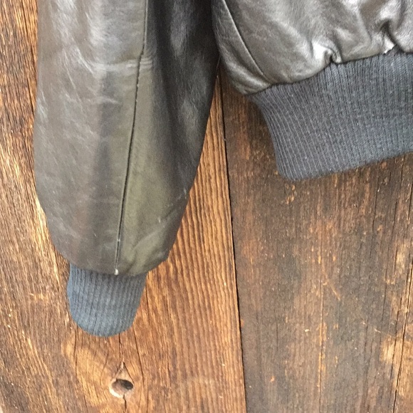 SOLD! 80s Members Only Blk Leather Racer Jacket - Picture 7 of 9